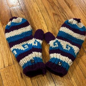 Fingerless mittens